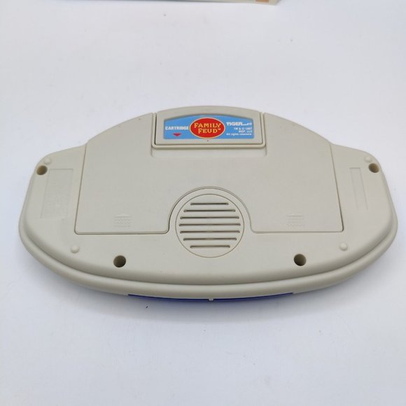 Vintage Family Feud Hand Held Electronic Game Tiger 1997 with Manuals Tested - Picture 3 of 4